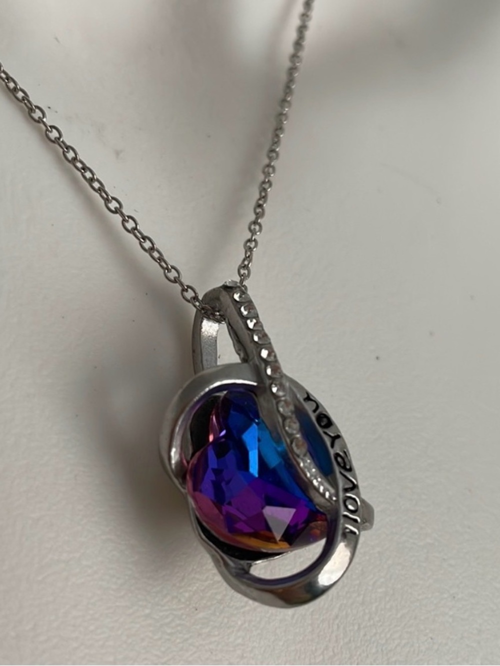 Silver Necklace with Iridescent Purple-Blue Heart Pendant
